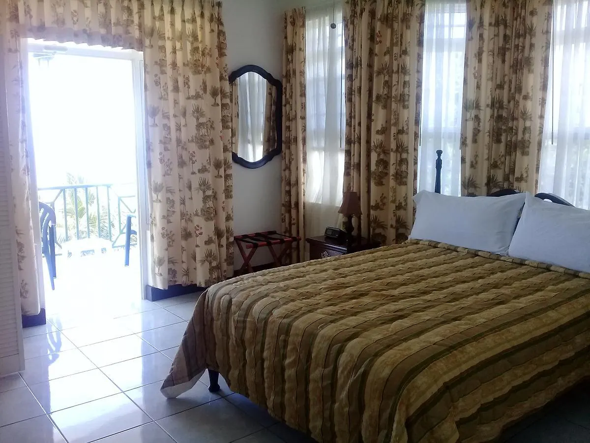 Pink Rock Inn Bed And Breakfast Ocho Rios
