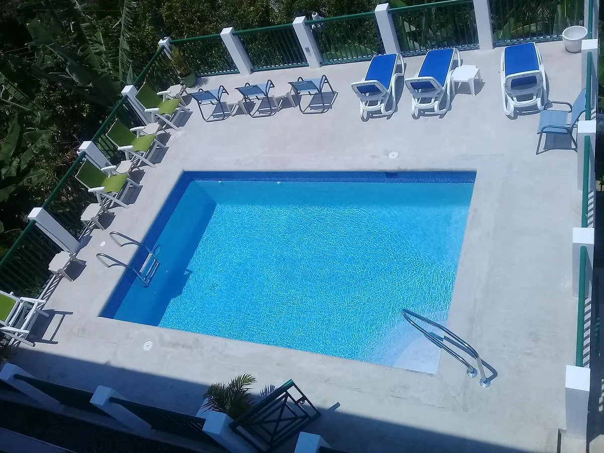Pink Rock Inn Bed And Breakfast Ocho Rios